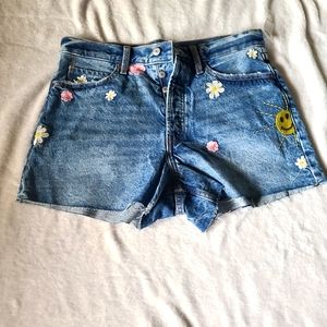 NWT Old Navy Button Fly Jean Shorts